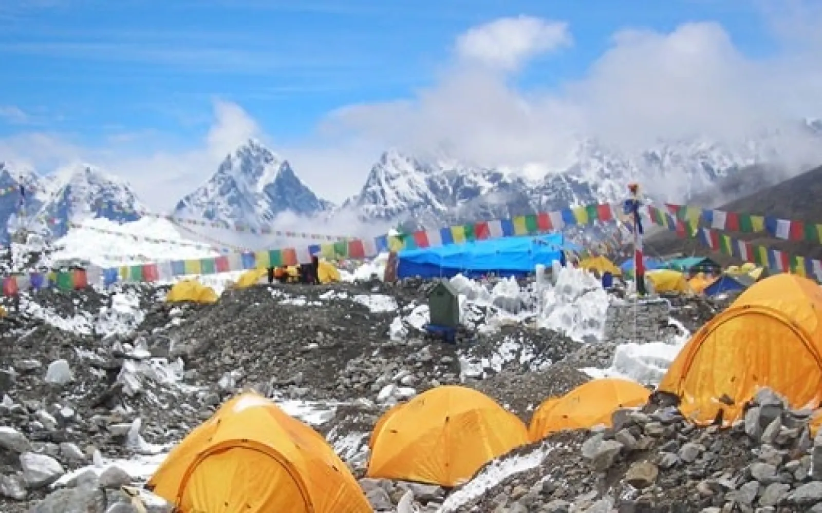 ISLAND PEAK CLIMBING