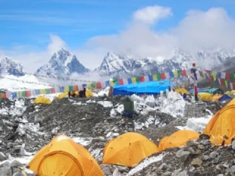 ISLAND PEAK CLIMBING
